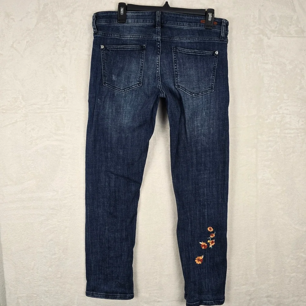Anthropologie Pilcro Slim Boyfriend Jeans Floral Embroidered Dark Wash 29
